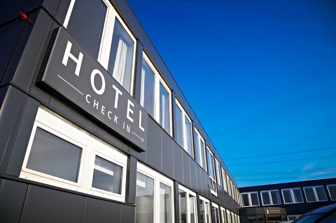 Road House Hotel بادربورن المظهر الخارجي الصورة